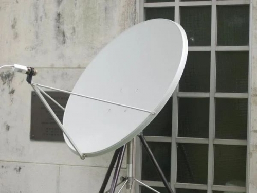 Adapazarı İçin Hangi Çanak Anten Tipi Daha Kullanışlı? Offset mi Prime Focus mu?